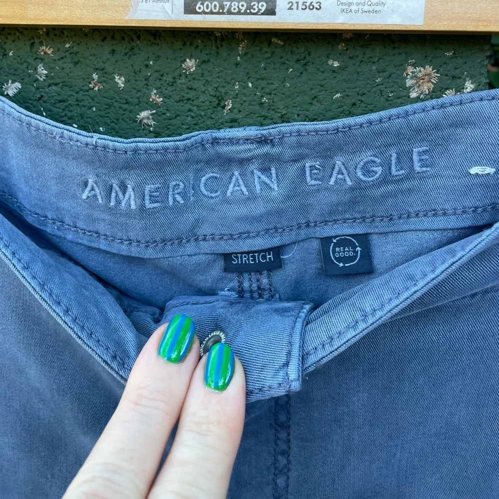 American Eagle | Stretch High-Waisted Cargo Baggy Wide-Leg Pant | Size 8 Short - Picture 9 of 12